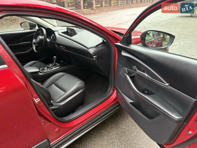 Красный Мазда CX-30, объемом двигателя 2.5 л и пробегом 47 тыс. км за 21300 $, фото 10 на Automoto.ua