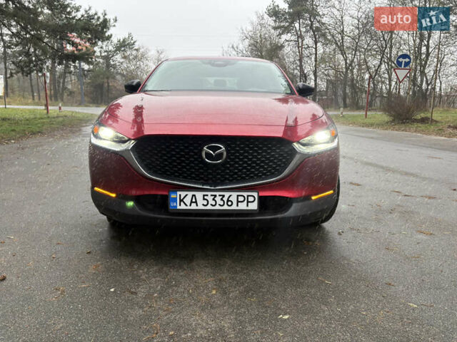 Красный Мазда CX-30, объемом двигателя 2.5 л и пробегом 47 тыс. км за 21300 $, фото 1 на Automoto.ua
