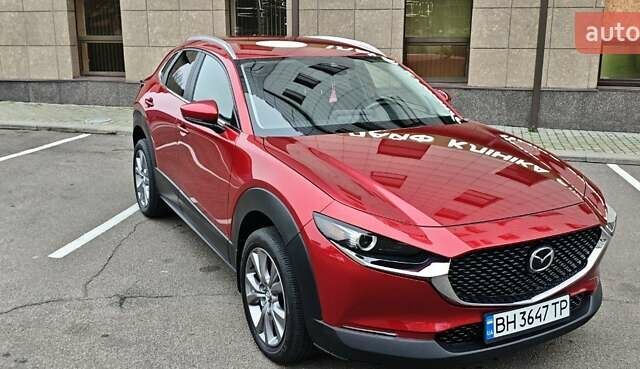 Красный Мазда CX-30, объемом двигателя 2.49 л и пробегом 22 тыс. км за 23500 $, фото 4 на Automoto.ua