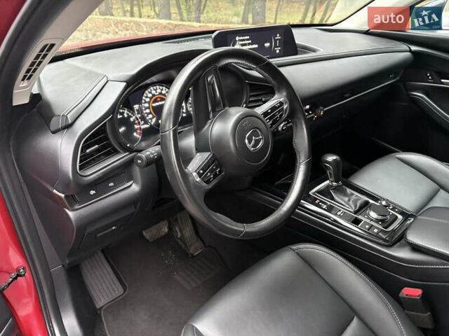 Красный Мазда CX-30, объемом двигателя 2.5 л и пробегом 47 тыс. км за 21300 $, фото 5 на Automoto.ua