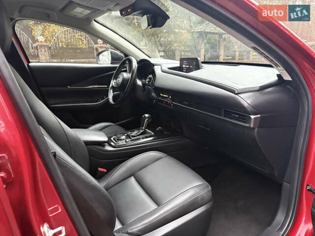 Красный Мазда CX-30, объемом двигателя 2.5 л и пробегом 47 тыс. км за 21300 $, фото 11 на Automoto.ua