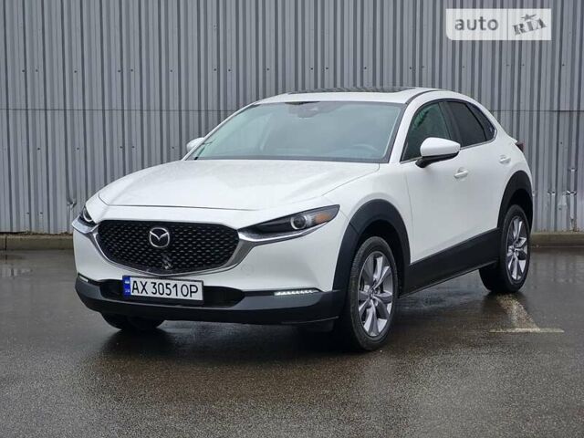 Мазда CX-30, объемом двигателя 2.5 л и пробегом 35 тыс. км за 20250 $, фото 1 на Automoto.ua