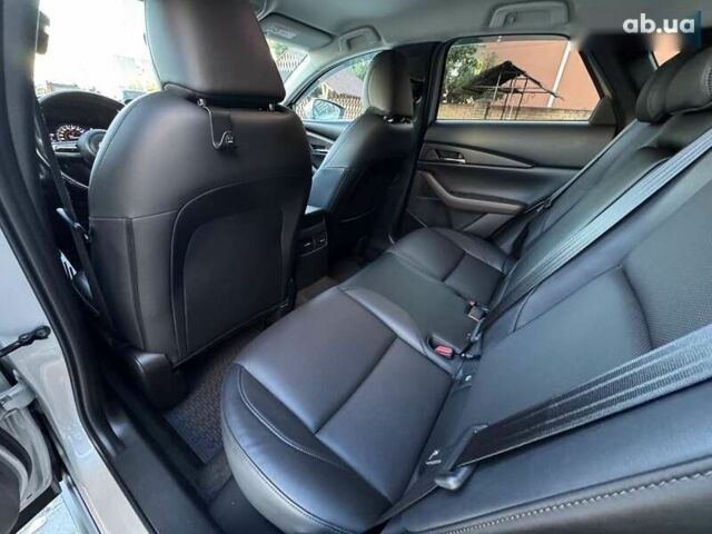 Мазда CX-30, объемом двигателя 2 л и пробегом 32 тыс. км за 26300 $, фото 2 на Automoto.ua