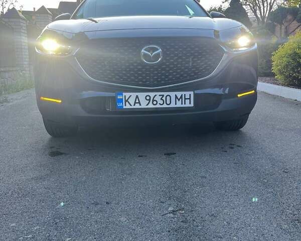 Мазда CX-30, объемом двигателя 2.5 л и пробегом 6 тыс. км за 20100 $, фото 1 на Automoto.ua