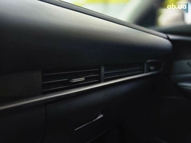 Мазда CX-30, объемом двигателя 2.5 л и пробегом 1 тыс. км за 23300 $, фото 24 на Automoto.ua