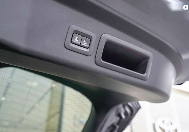 Мазда CX-30, об'ємом двигуна 0 л та пробігом 21 тис. км за 30583 $, фото 10 на Automoto.ua