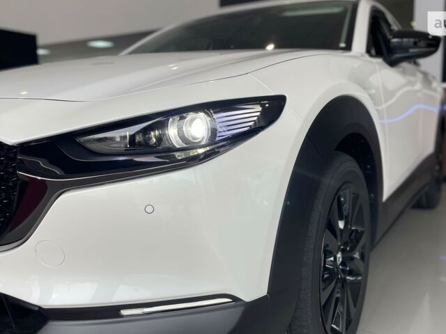 Мазда CX-30, объемом двигателя 2 л и пробегом 0 тыс. км за 33948 $, фото 3 на Automoto.ua