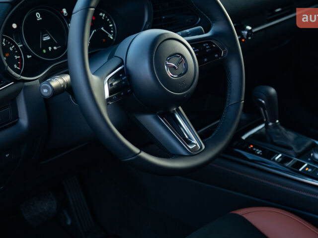 купить новое авто Мазда CX-30 2024 года от официального дилера Mazda ФОРВАРД ТРАНС ГРУП Мазда фото