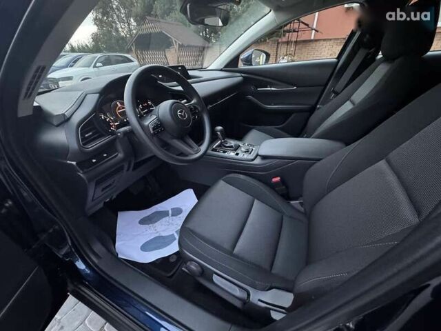 Мазда CX-30, объемом двигателя 2.5 л и пробегом 8 тыс. км за 20500 $, фото 1 на Automoto.ua