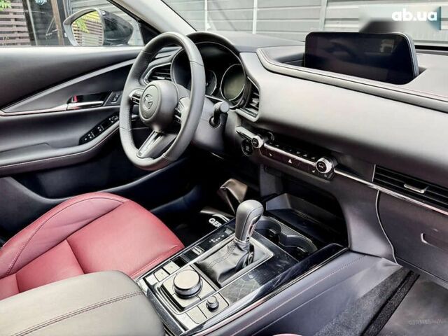 Мазда CX-30, объемом двигателя 2.5 л и пробегом 12 тыс. км за 24900 $, фото 25 на Automoto.ua