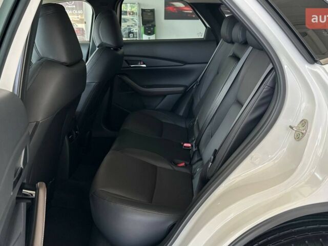 Мазда CX-30, об'ємом двигуна 2 л та пробігом 0 тис. км за 30943 $, фото 14 на Automoto.ua