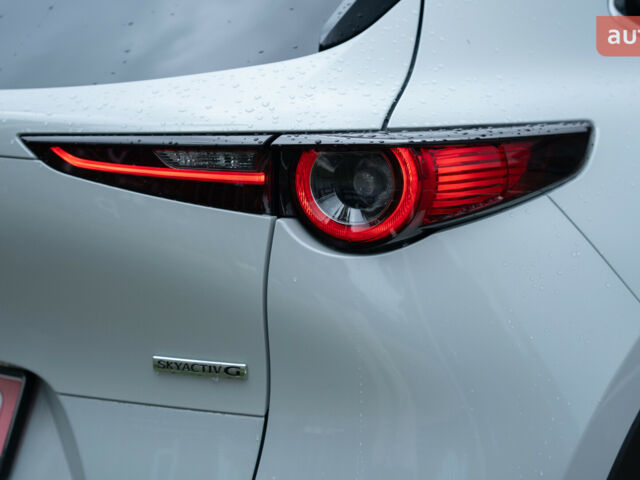 Мазда CX-30, объемом двигателя 2 л и пробегом 0 тыс. км за 33710 $, фото 3 на Automoto.ua