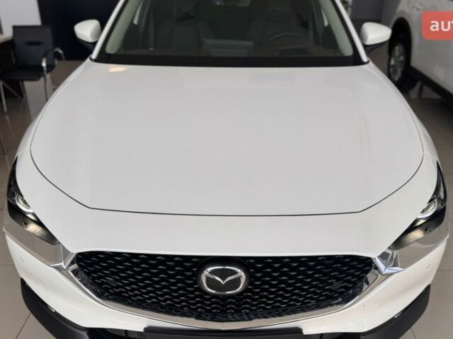 Мазда CX-30, объемом двигателя 2 л и пробегом 0 тыс. км за 30742 $, фото 3 на Automoto.ua
