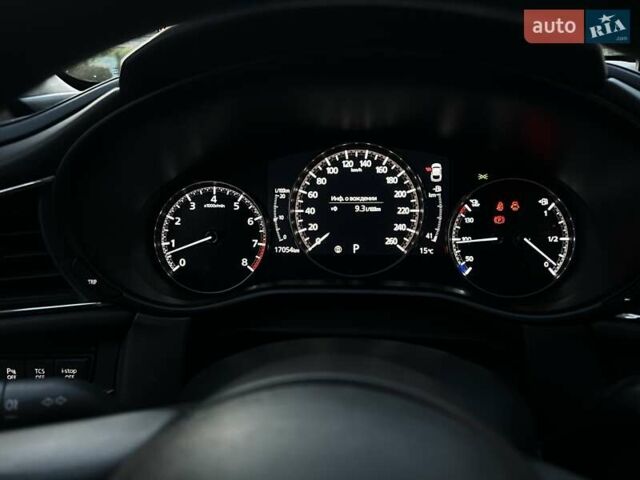 Серый Мазда CX-30, объемом двигателя 2 л и пробегом 17 тыс. км за 17500 $, фото 12 на Automoto.ua