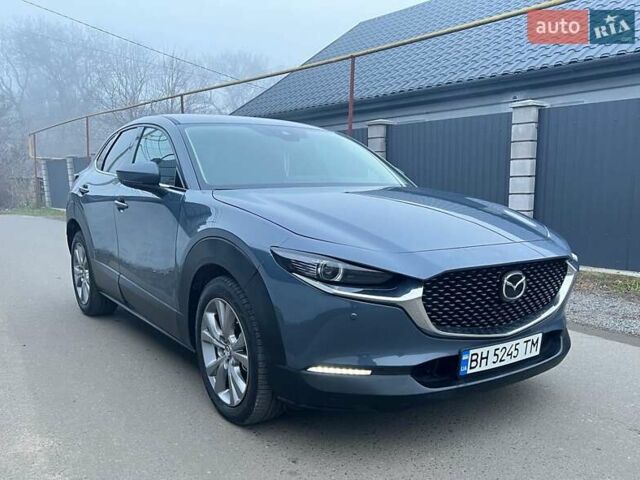 Серый Мазда CX-30, объемом двигателя 2 л и пробегом 17 тыс. км за 17200 $, фото 3 на Automoto.ua