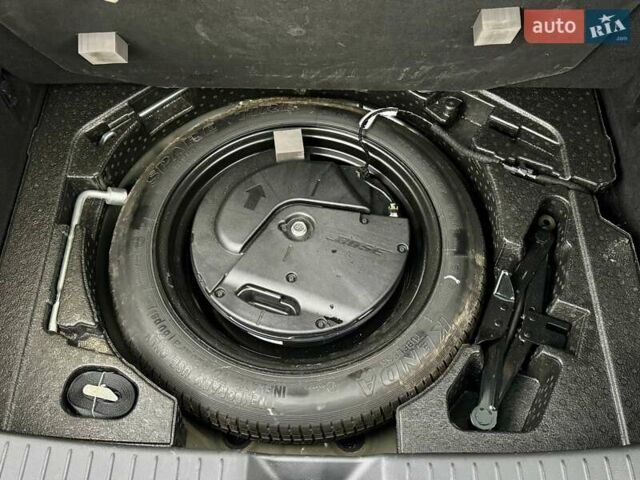 Серый Мазда CX-30, объемом двигателя 2.5 л и пробегом 77 тыс. км за 19500 $, фото 34 на Automoto.ua