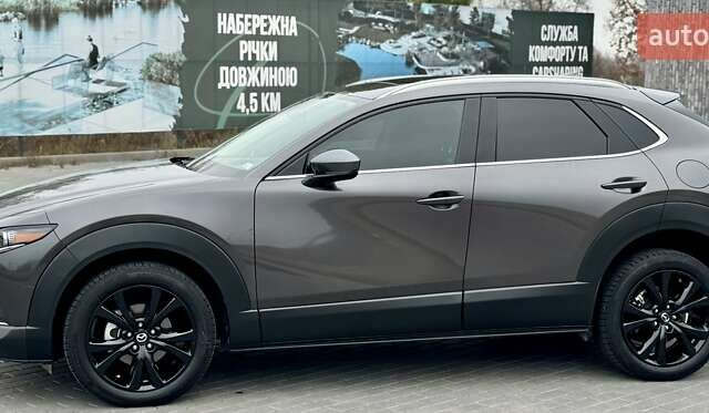 Серый Мазда CX-30, объемом двигателя 2.5 л и пробегом 77 тыс. км за 19500 $, фото 5 на Automoto.ua