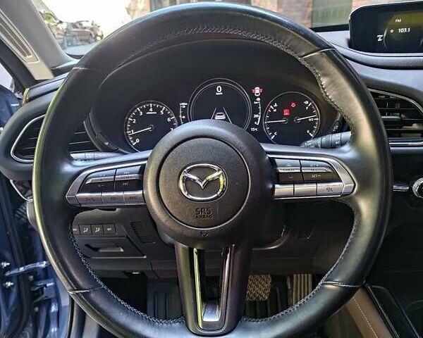 Сірий Мазда CX-30, об'ємом двигуна 2.49 л та пробігом 65 тис. км за 20799 $, фото 17 на Automoto.ua