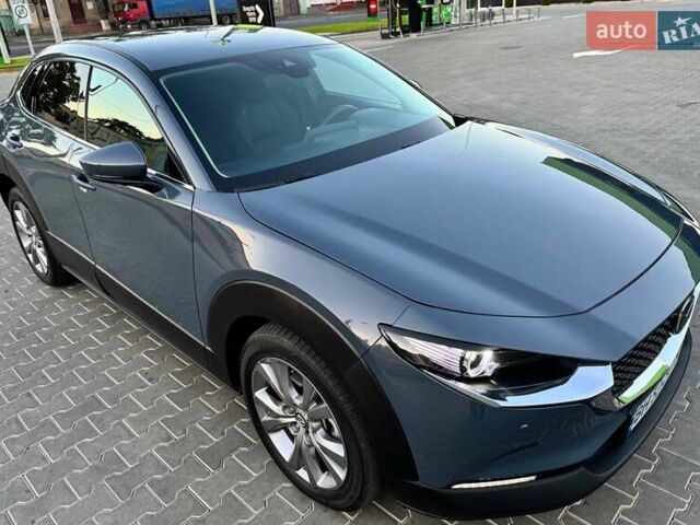 Серый Мазда CX-30, объемом двигателя 2 л и пробегом 17 тыс. км за 17800 $, фото 3 на Automoto.ua
