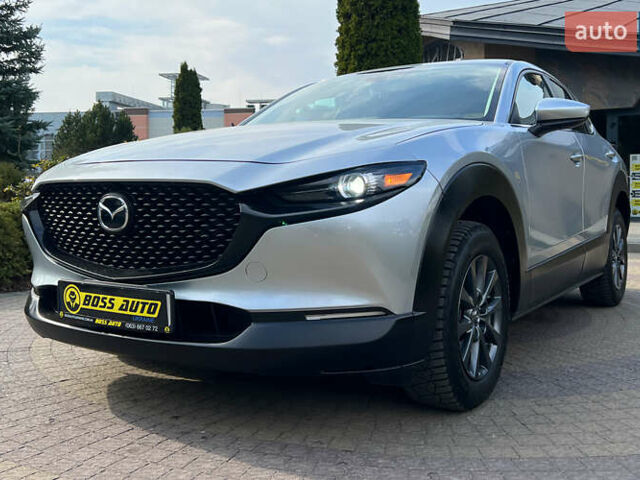Серый Мазда CX-30, объемом двигателя 2.5 л и пробегом 68 тыс. км за 18450 $, фото 2 на Automoto.ua