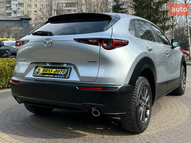 Серый Мазда CX-30, объемом двигателя 2.5 л и пробегом 68 тыс. км за 18450 $, фото 5 на Automoto.ua