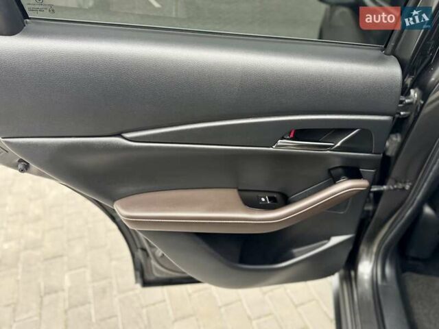 Серый Мазда CX-30, объемом двигателя 2.5 л и пробегом 77 тыс. км за 19500 $, фото 29 на Automoto.ua