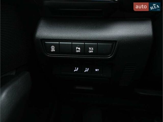 Сірий Мазда CX-30, об'ємом двигуна 0 л та пробігом 81 тис. км за 13900 $, фото 5 на Automoto.ua