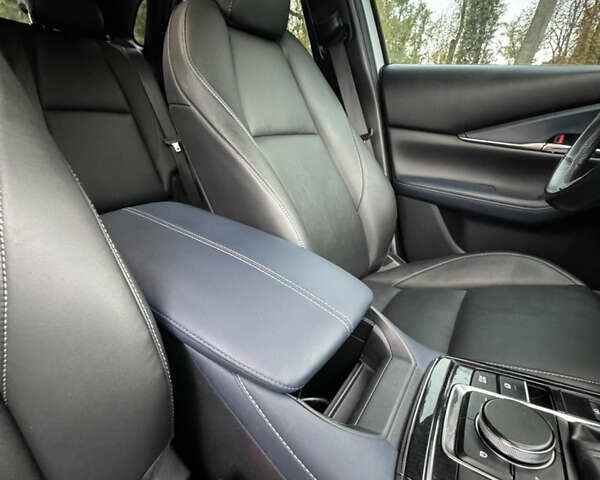 Серый Мазда CX-30, объемом двигателя 2.49 л и пробегом 53 тыс. км за 16999 $, фото 17 на Automoto.ua