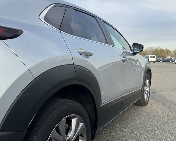Серый Мазда CX-30, объемом двигателя 2.5 л и пробегом 28 тыс. км за 18000 $, фото 22 на Automoto.ua