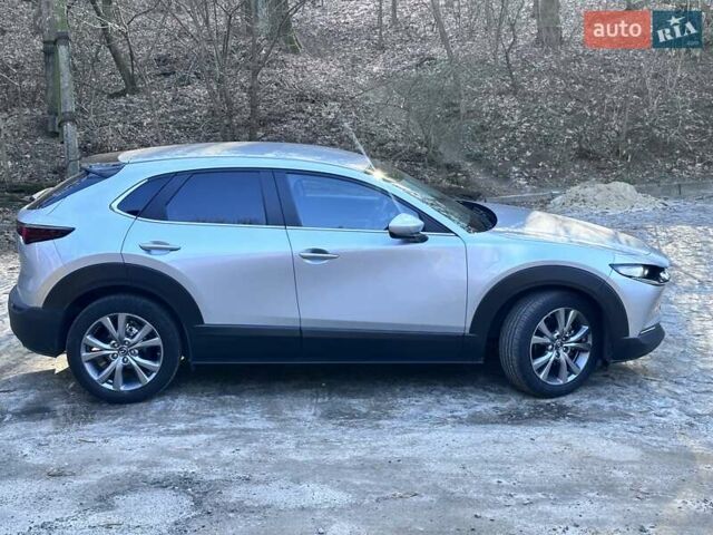 Серый Мазда CX-30, объемом двигателя 2 л и пробегом 45 тыс. км за 23900 $, фото 8 на Automoto.ua