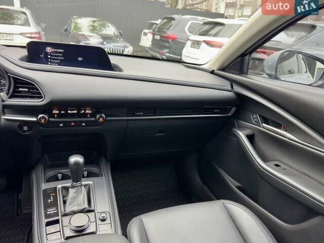 Серый Мазда CX-30, объемом двигателя 2.5 л и пробегом 35 тыс. км за 19300 $, фото 28 на Automoto.ua