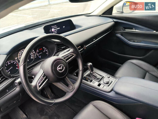 Серый Мазда CX-30, объемом двигателя 2.5 л и пробегом 61 тыс. км за 19000 $, фото 4 на Automoto.ua