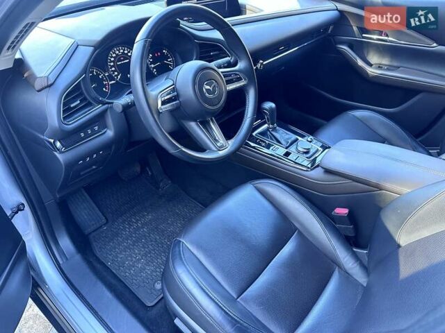 Серый Мазда CX-30, объемом двигателя 2 л и пробегом 45 тыс. км за 23900 $, фото 43 на Automoto.ua