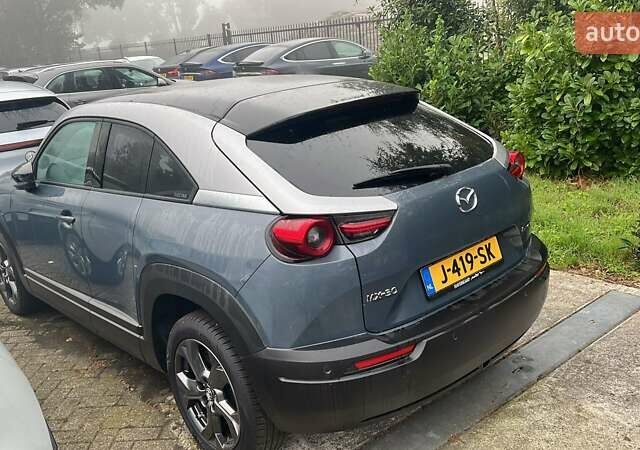 Сірий Мазда CX-30, об'ємом двигуна 0 л та пробігом 81 тис. км за 13900 $, фото 17 на Automoto.ua