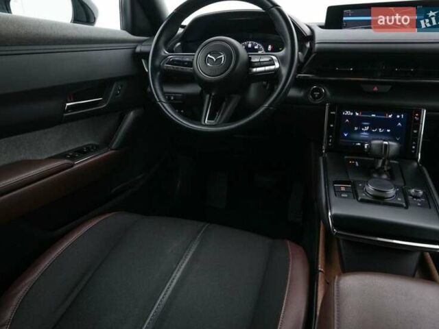 Сірий Мазда CX-30, об'ємом двигуна 0 л та пробігом 81 тис. км за 13900 $, фото 21 на Automoto.ua