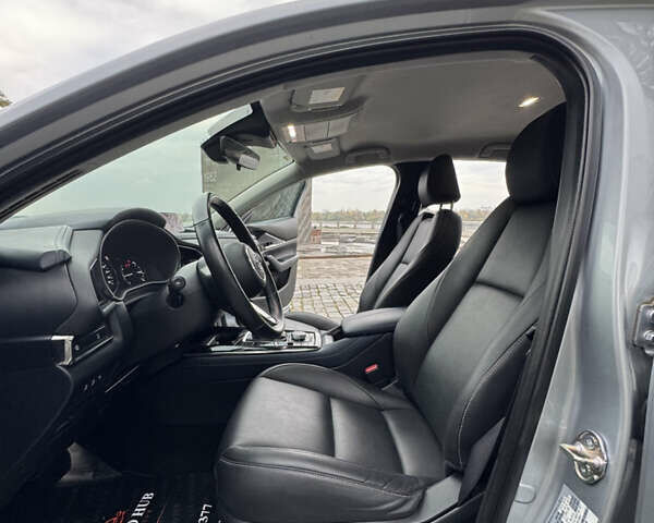Серый Мазда CX-30, объемом двигателя 2.49 л и пробегом 53 тыс. км за 16999 $, фото 37 на Automoto.ua