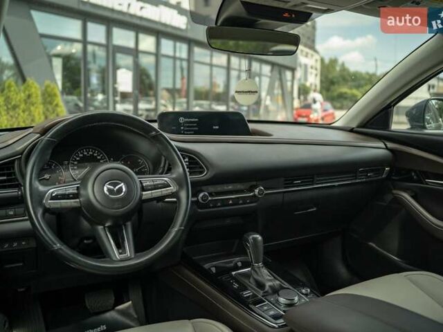 Серый Мазда CX-30, объемом двигателя 2.5 л и пробегом 34 тыс. км за 24500 $, фото 44 на Automoto.ua