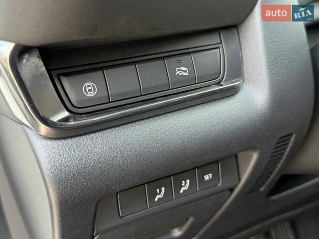 Серый Мазда CX-30, объемом двигателя 2.5 л и пробегом 66 тыс. км за 20500 $, фото 30 на Automoto.ua