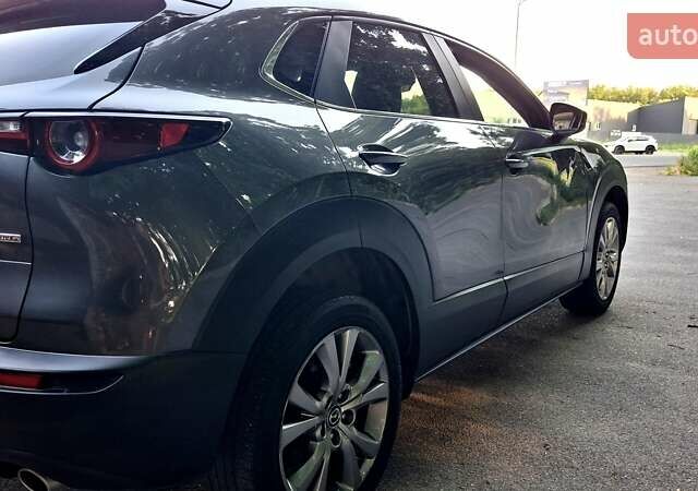Серый Мазда CX-30, объемом двигателя 2.5 л и пробегом 70 тыс. км за 15500 $, фото 9 на Automoto.ua