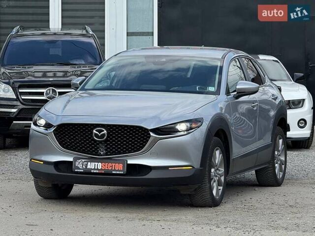 Серый Мазда CX-30, объемом двигателя 2.5 л и пробегом 66 тыс. км за 20500 $, фото 2 на Automoto.ua