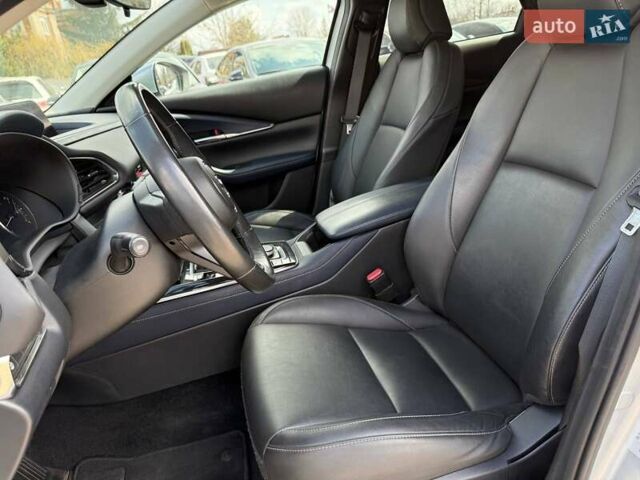 Серый Мазда CX-30, объемом двигателя 2.5 л и пробегом 66 тыс. км за 20500 $, фото 11 на Automoto.ua