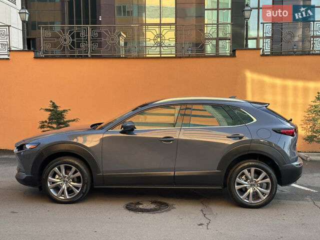 Серый Мазда CX-30, объемом двигателя 2.5 л и пробегом 25 тыс. км за 19500 $, фото 3 на Automoto.ua