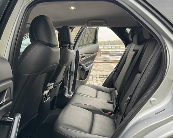 Серый Мазда CX-30, объемом двигателя 2.49 л и пробегом 53 тыс. км за 16999 $, фото 78 на Automoto.ua