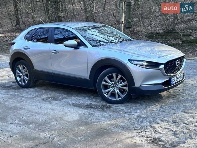 Серый Мазда CX-30, объемом двигателя 2 л и пробегом 45 тыс. км за 23900 $, фото 3 на Automoto.ua