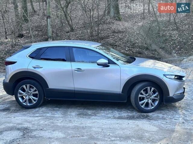 Серый Мазда CX-30, объемом двигателя 2 л и пробегом 45 тыс. км за 23900 $, фото 7 на Automoto.ua