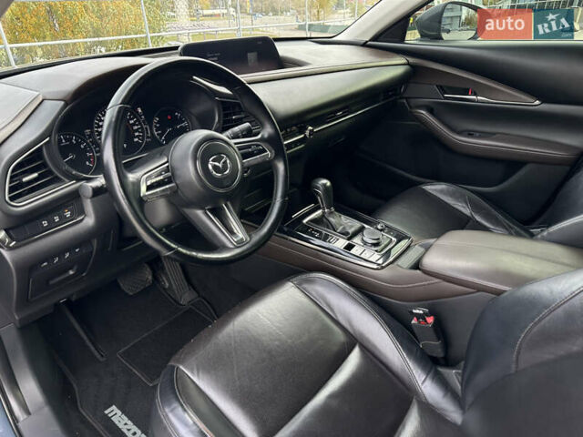Мазда CX-30 2020 в Киеве на Automoto.ua Серый Мазда CX-30, объемом двигателя 2 л и пробегом 105 тыс. км за 19800 $, фото 6 на Automoto.ua