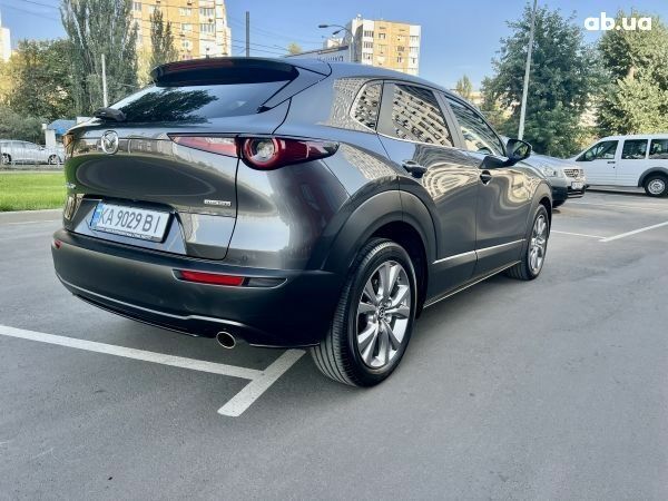 Серый Мазда CX-30, объемом двигателя 2 л и пробегом 52 тыс. км за 26500 $, фото 11 на Automoto.ua