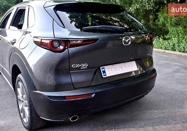 Серый Мазда CX-30, объемом двигателя 2.5 л и пробегом 70 тыс. км за 15500 $, фото 6 на Automoto.ua