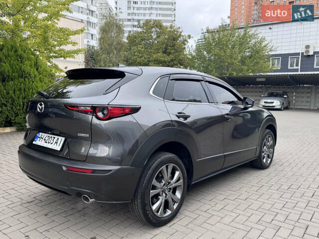 Сірий Мазда CX-30, об'ємом двигуна 2.49 л та пробігом 79 тис. км за 21300 $, фото 4 на Automoto.ua