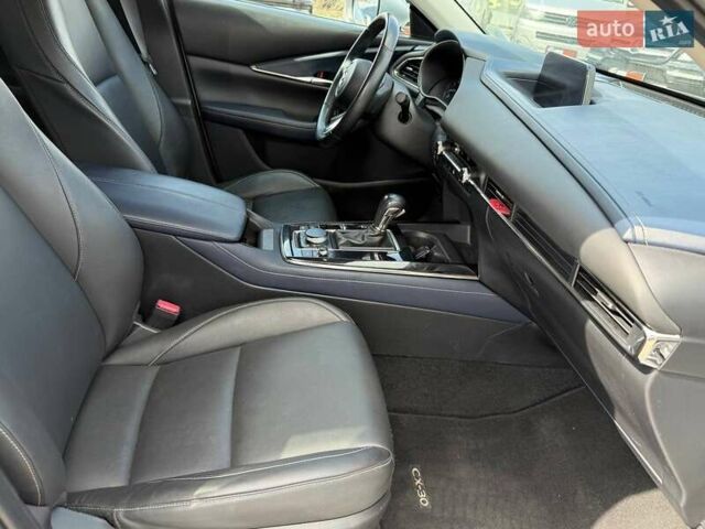 Серый Мазда CX-30, объемом двигателя 2.5 л и пробегом 66 тыс. км за 20500 $, фото 18 на Automoto.ua